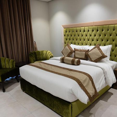 Trivelles Executive Suites Ісламабад Екстер'єр фото